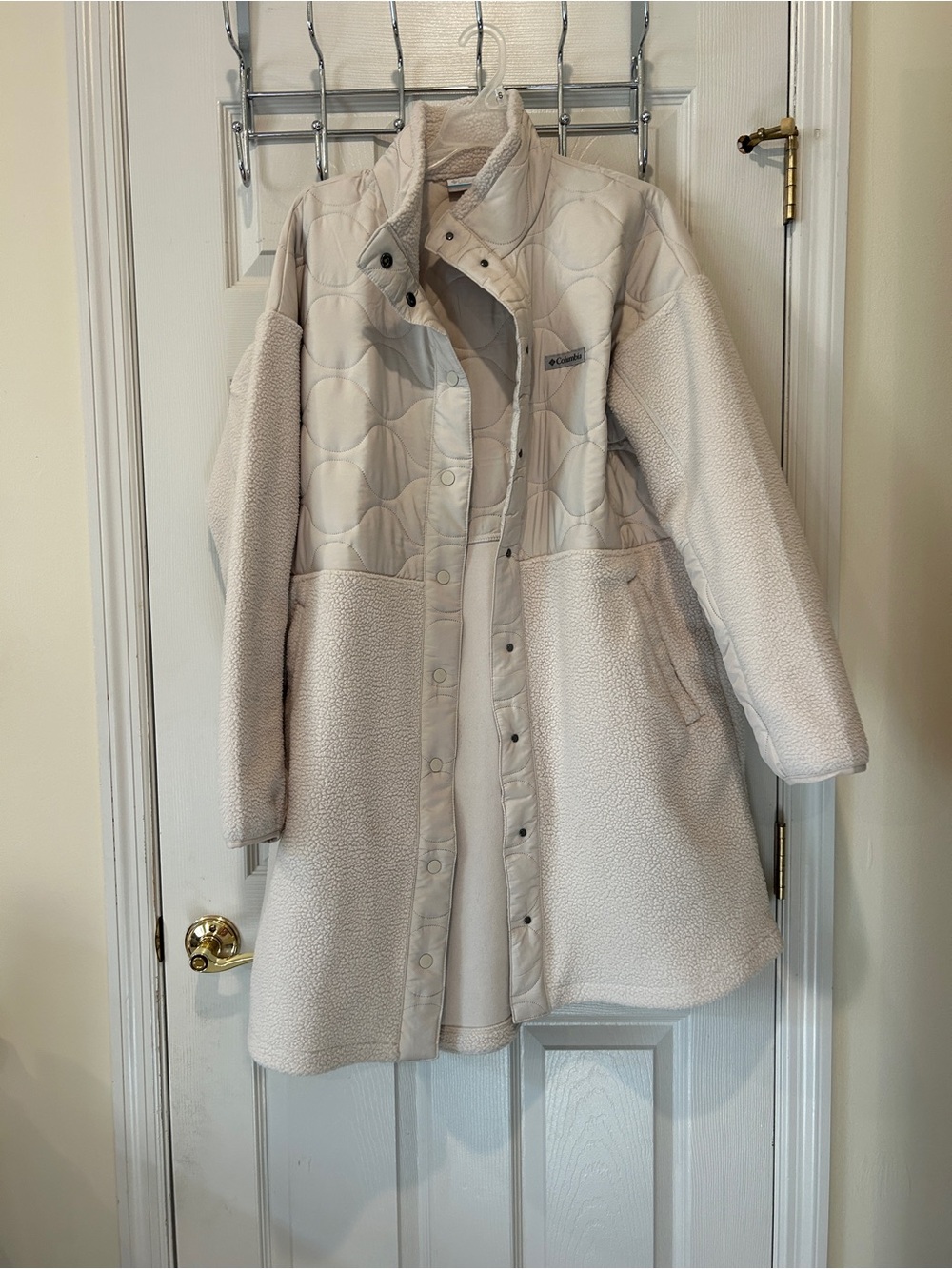 Columbia Women's Light Cream Quilted Sherpa Trench Coat